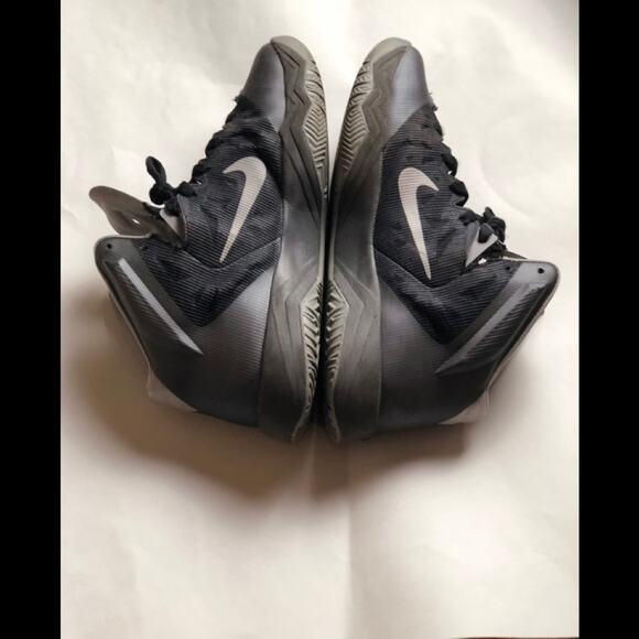 EUC Nike Zoom HyperQuickness Performance Sneakers - Picture 11 of 15